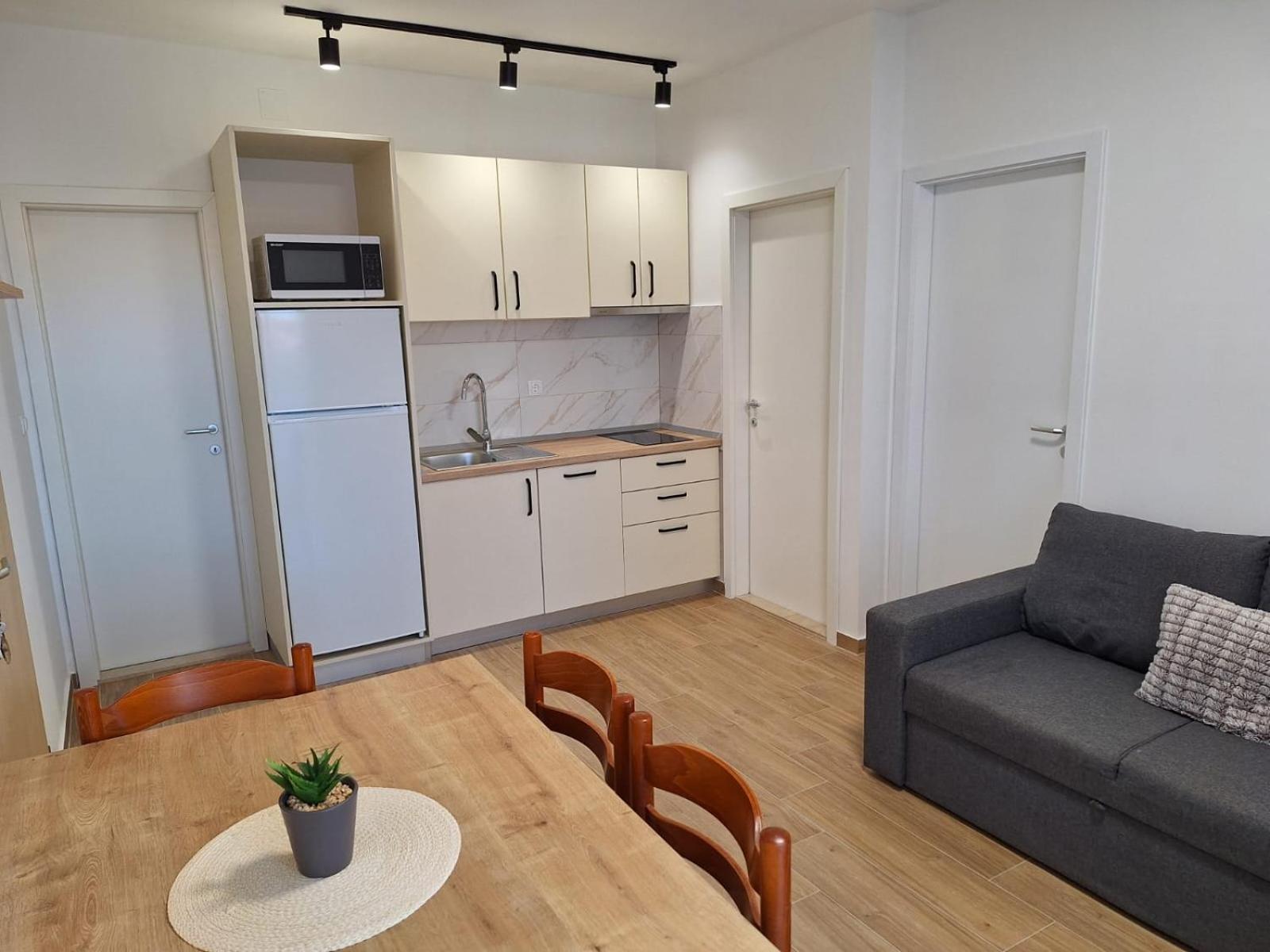 Apartmani Marino Privlaka  Dış mekan fotoğraf