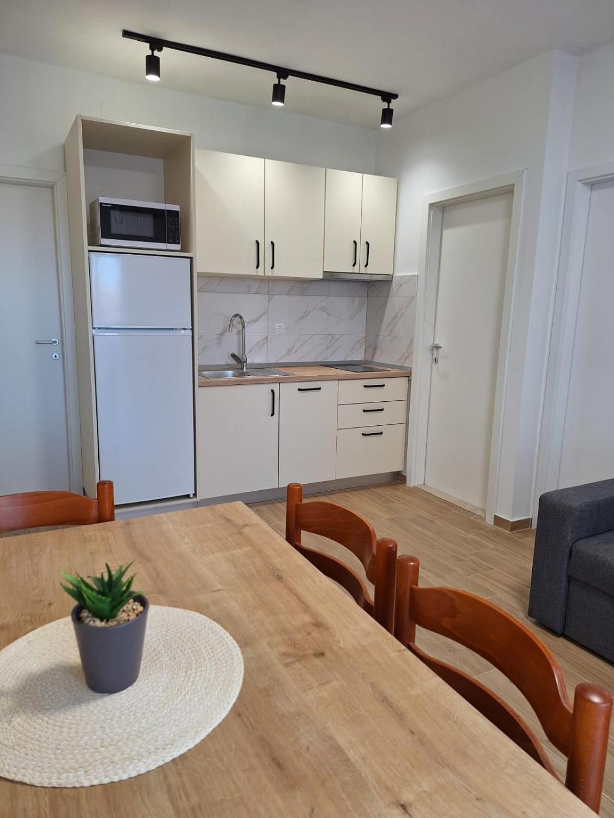 Apartmani Marino Privlaka  Dış mekan fotoğraf