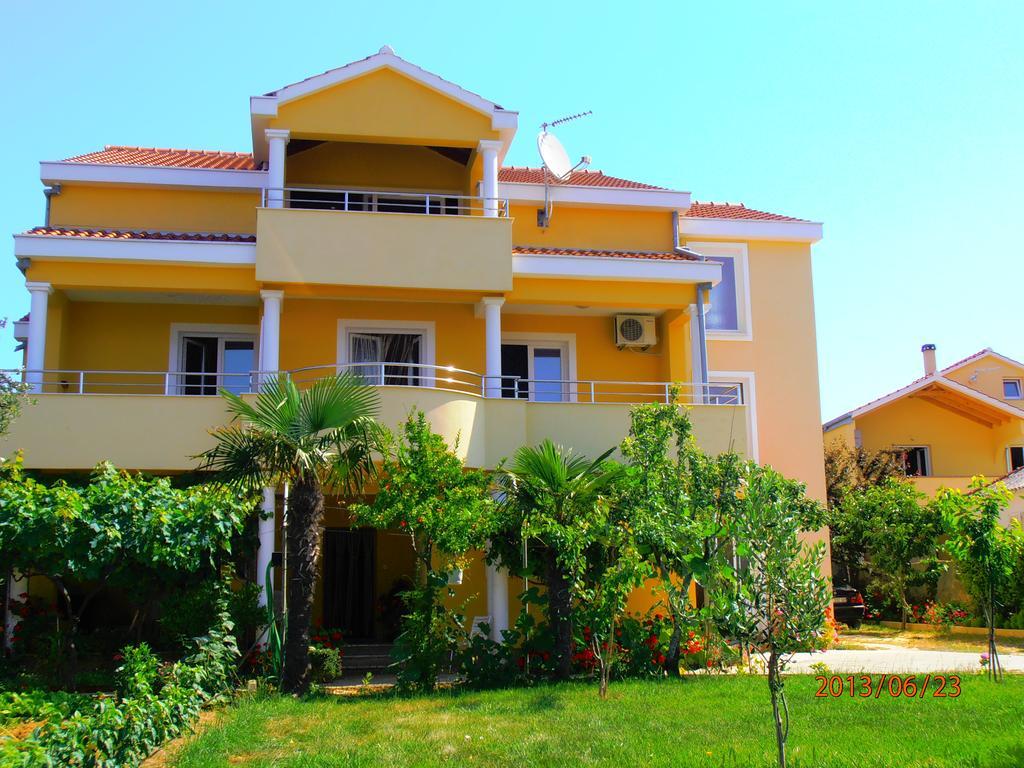 Apartmani Marino Privlaka  Dış mekan fotoğraf