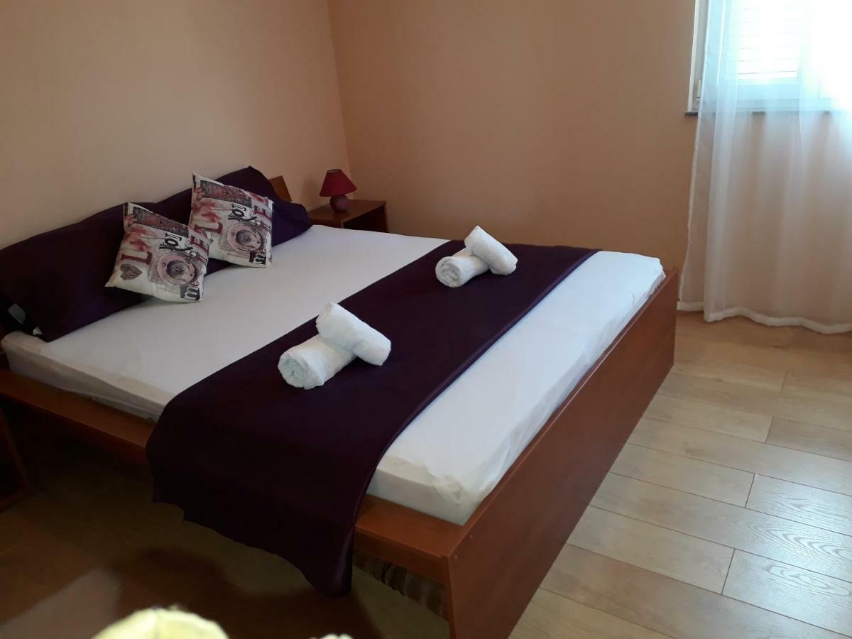 Apartmani Marino Privlaka  Dış mekan fotoğraf
