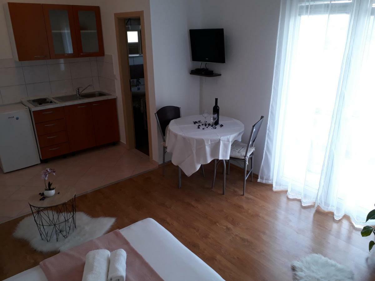 Apartmani Marino Privlaka  Dış mekan fotoğraf